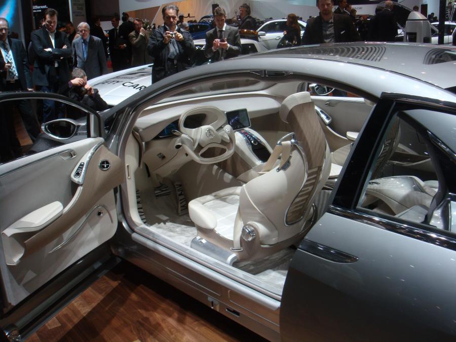  Mercedes-Benz F800 Style Research Vehicle 2010 года  (фото 26 из 193)